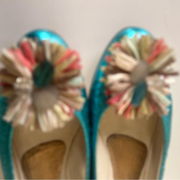 MADE IN ITALY EMMA VIANI Vibrant Blue Women's Shoes with Floral Accent - Picture 9 of 11